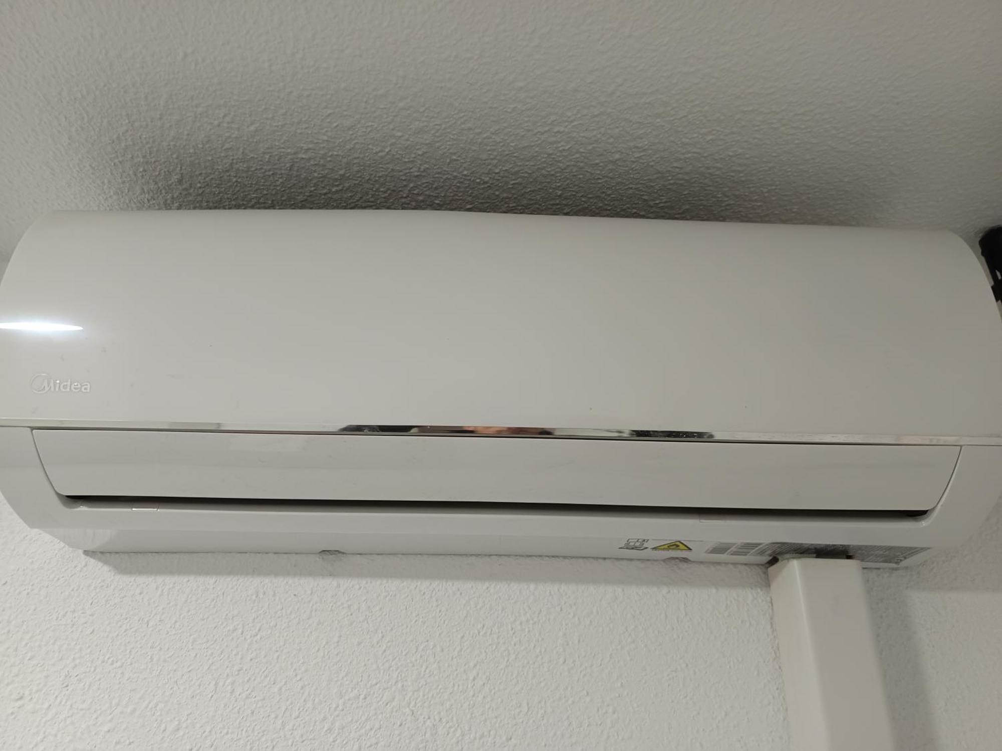 Apartamento Heroes De Sostoa Malaga Luaran gambar